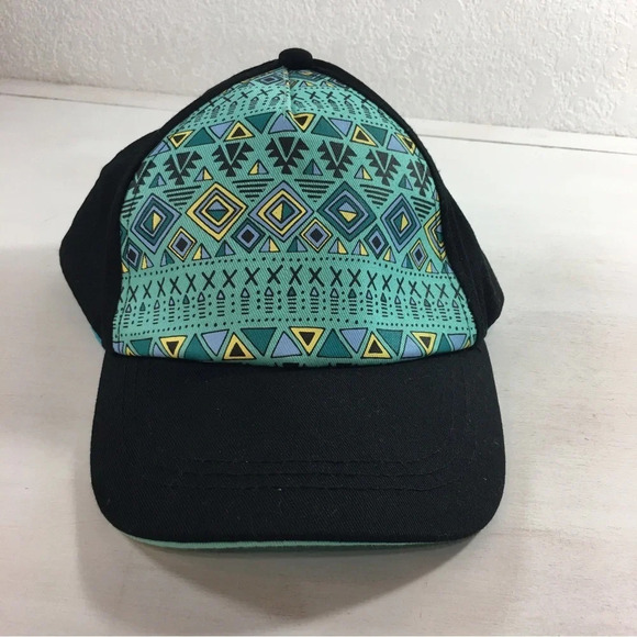 Accessory Depot Womens Baseball Cap/Hat Black with Green Geometric Shapes OSFM - Picture 1 of 5